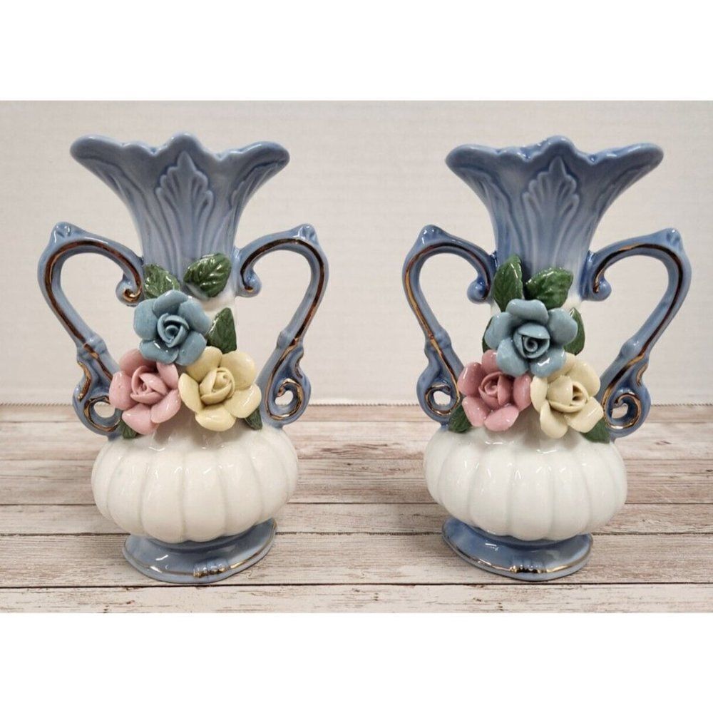 Bud Vase Set of 2 Blue White Small 5" Flowers Pink Yellow Gold Trim Handles